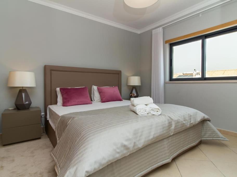 Magnolia O House - Pool View & Privat Garden & Garage Βίλα Αλμπουφέιρα Εξωτερικό φωτογραφία